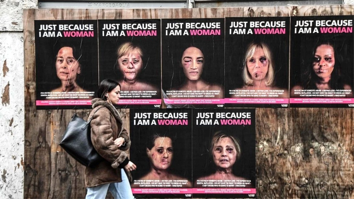 Kadına karşı şiddet: Ünlü kadınların \'hırpalanmış\' posterleri İtalya sokaklarında sergileniyor