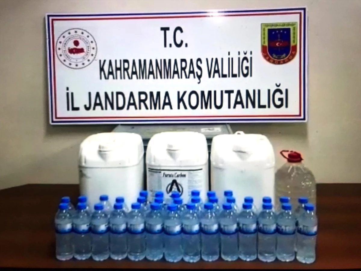 Kahramanmaraş\'ta kırsalda bir evde 44,5 litre kaçak içki ele geçirildi
