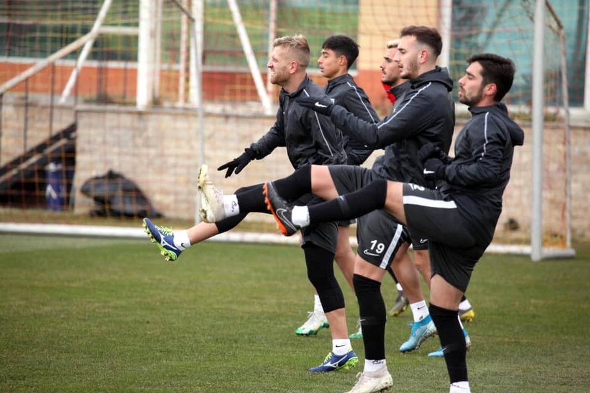 Kayserispor kafilesi Alanya\'ya gitti