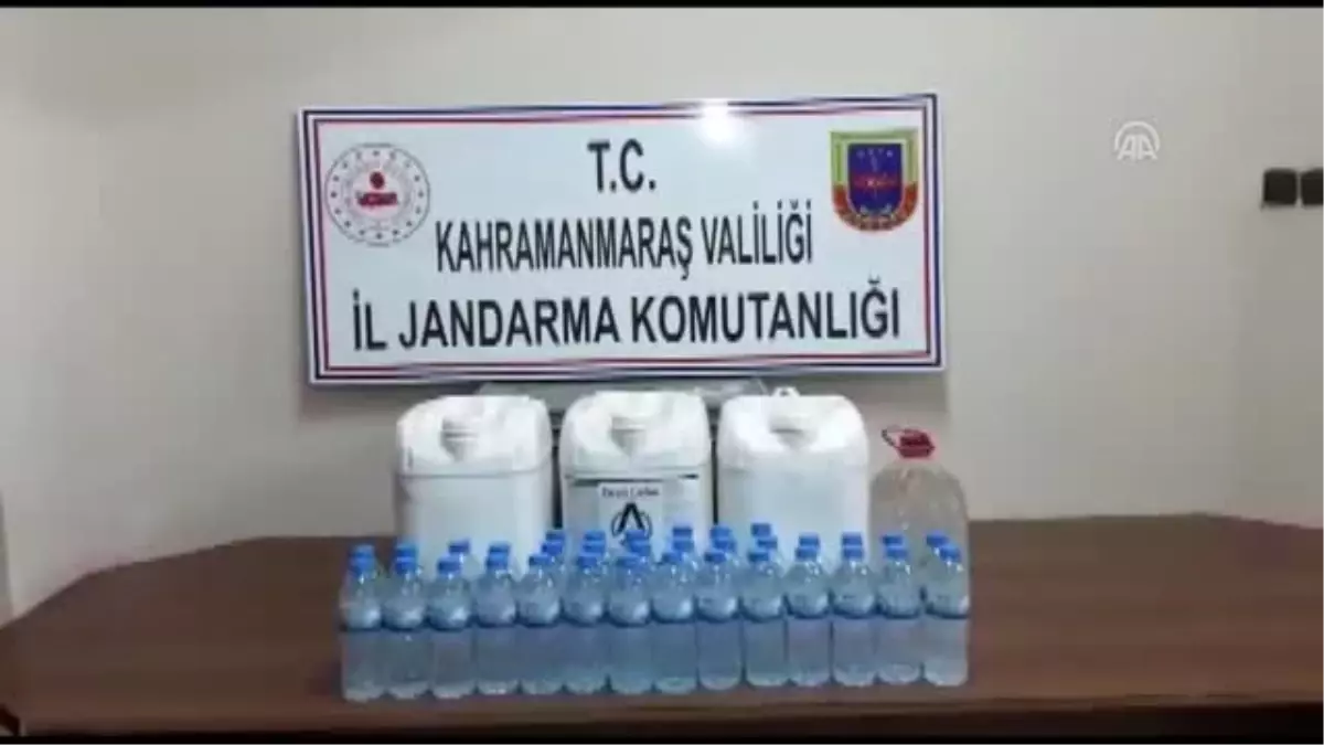 Kırsalda bir evde 44,5 litre kaçak içki ele geçirildi