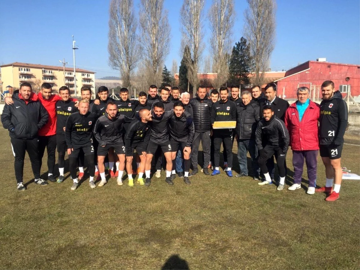 Kütahya ASKF\'den TKİ Tavşanlı Linyitspor\'a ziyaret