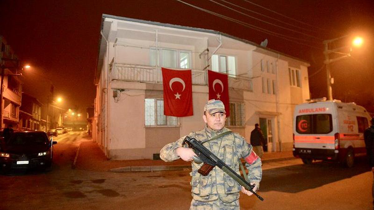 Milli Savunma Bakanlığı: Suriye\'de 3 asker şehit oldu
