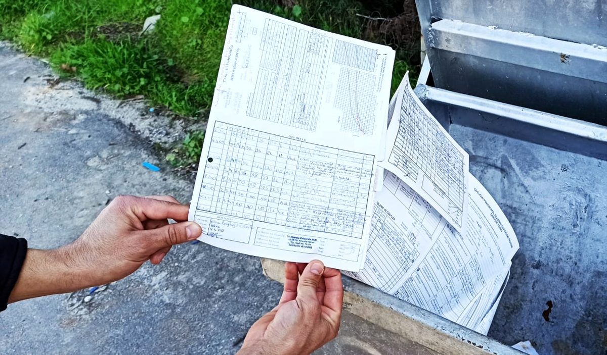 Muğla\'da imha edilmesi gereken sağlık evrakları ve dosyaları çöpte bulundu