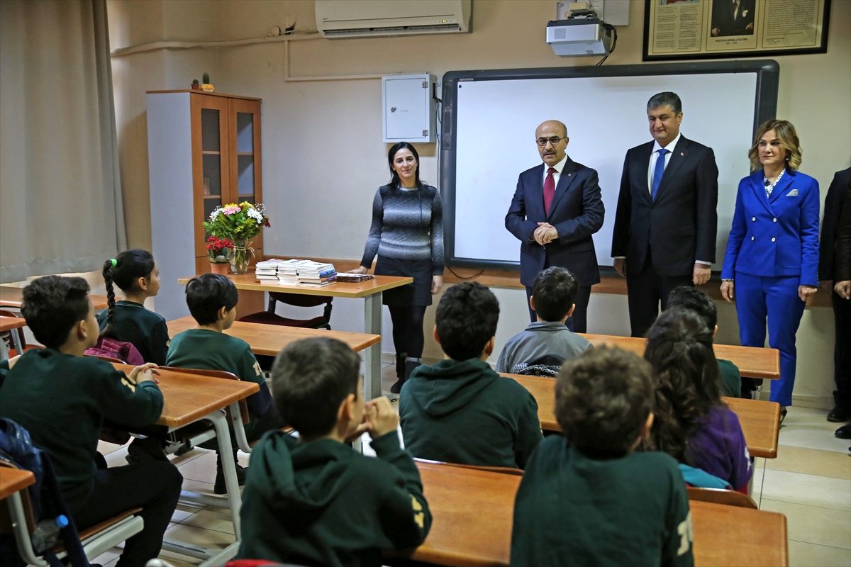 Okullarda karne heyecanı