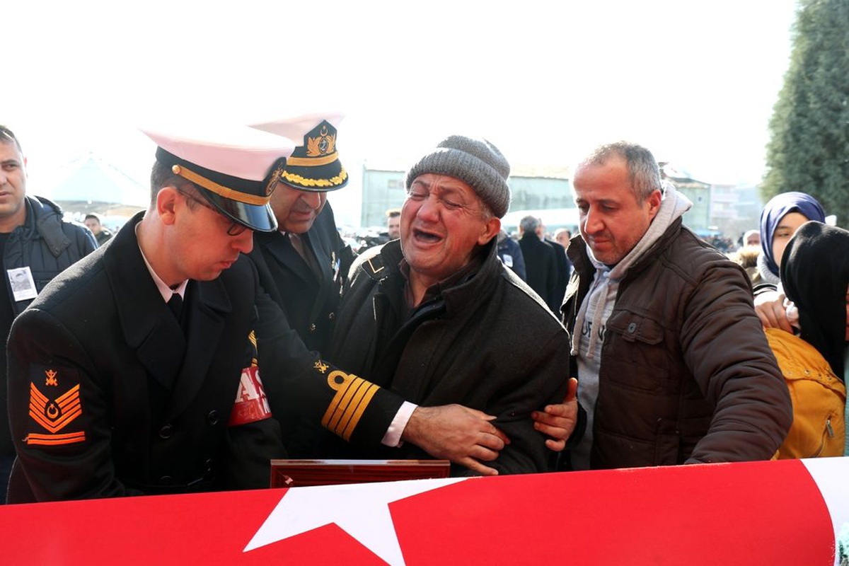 Şehit Sait Miyanyedi memleketi Zonguldak\'ta son yolculuğuna uğurlandı