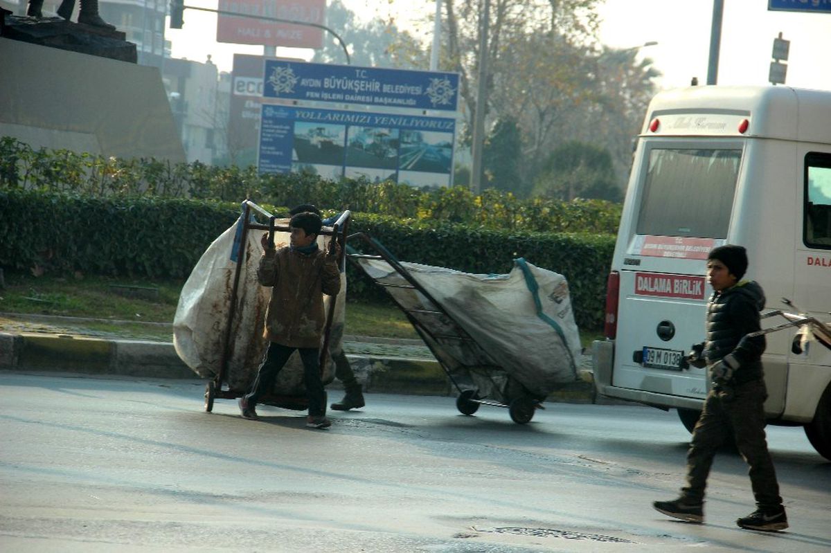 Şehrin öteki çocukları, objektiflere böyle yansıdı