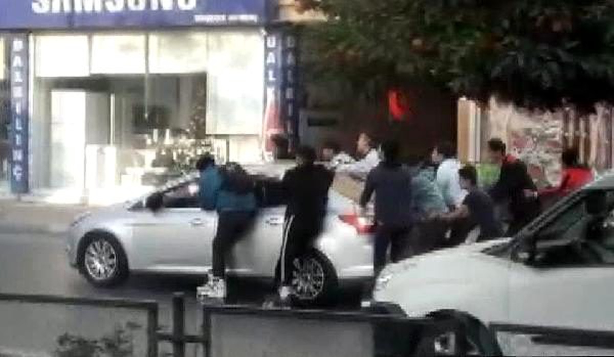 Tarsus\'ta gençlerin tehlikeli yolculuğu