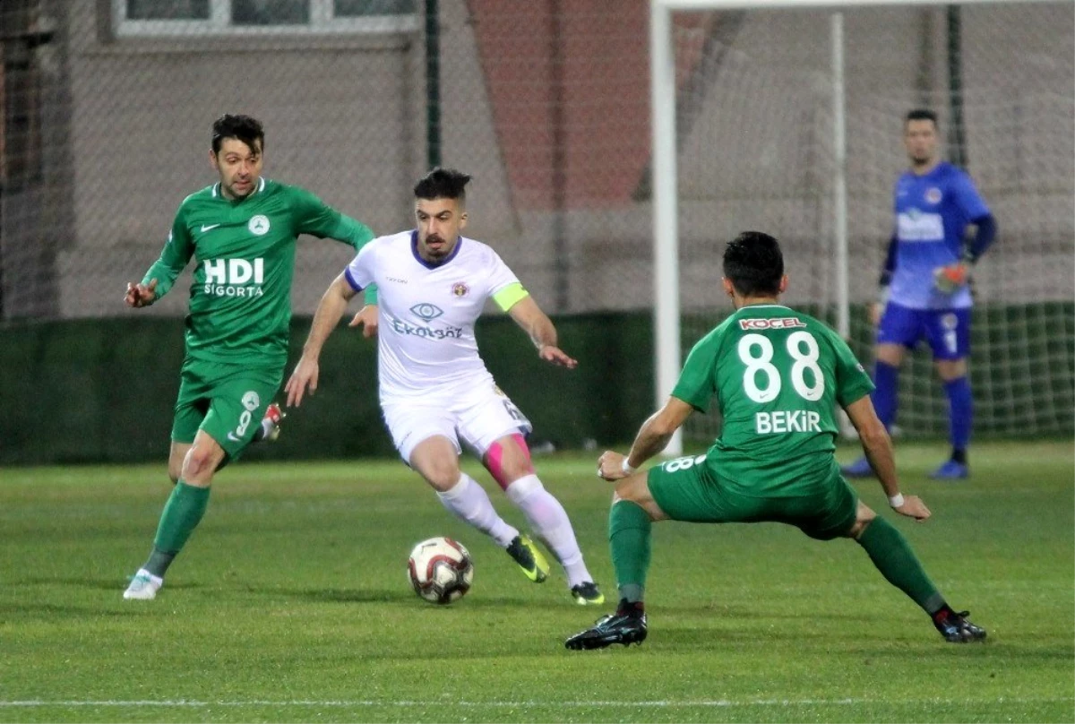 TFF 1. Lig: Menemenspor: 0 - Giresunspor: 3