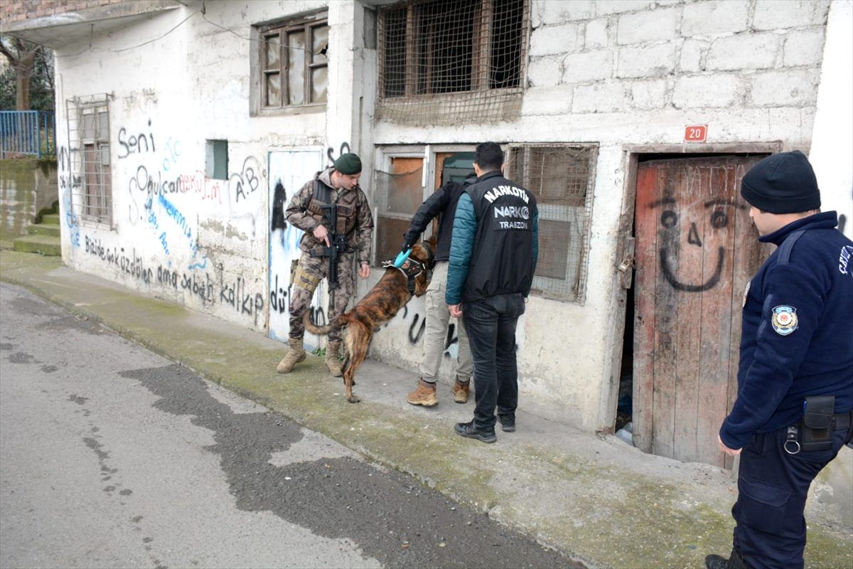 Trabzon\'da metruk binalar denetlendi