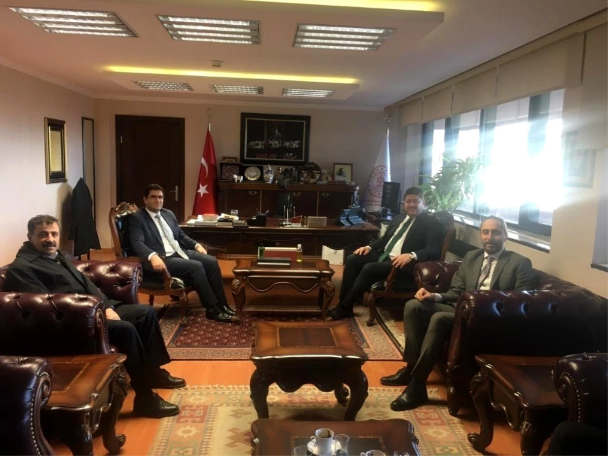 Uçhisar Belediye Başkanı Süslü, Kütüphaneler Genel Müdürü Turşucu\'yu ziyaret etti