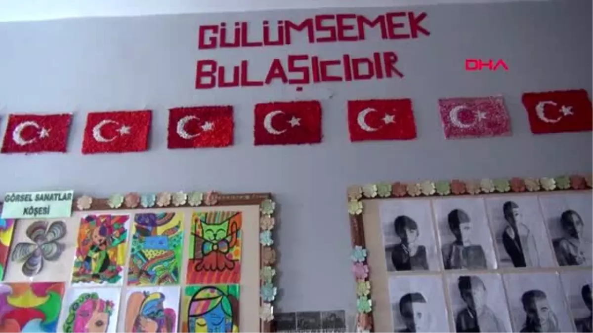 Van abdulselam, hediye kamerasıyla karne heyecanını görüntüledi