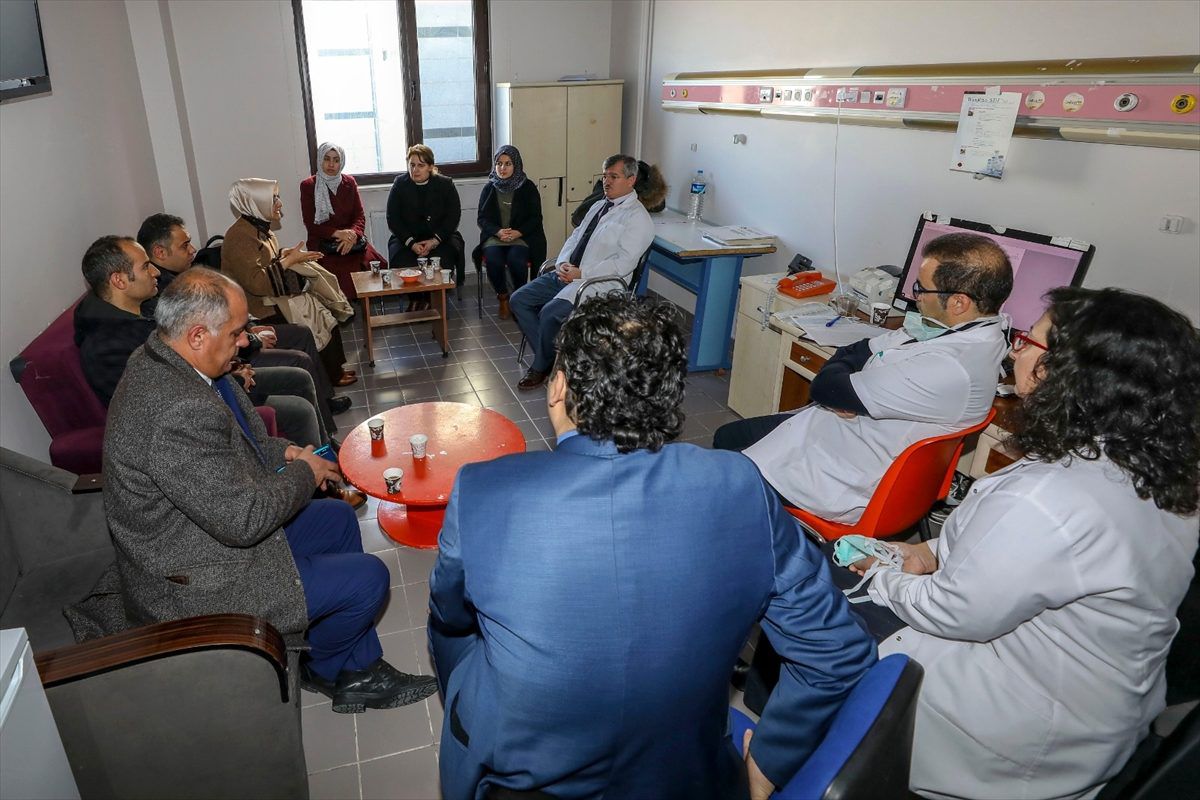 Van\'da lösemili çocuklara anlamlı ziyaret