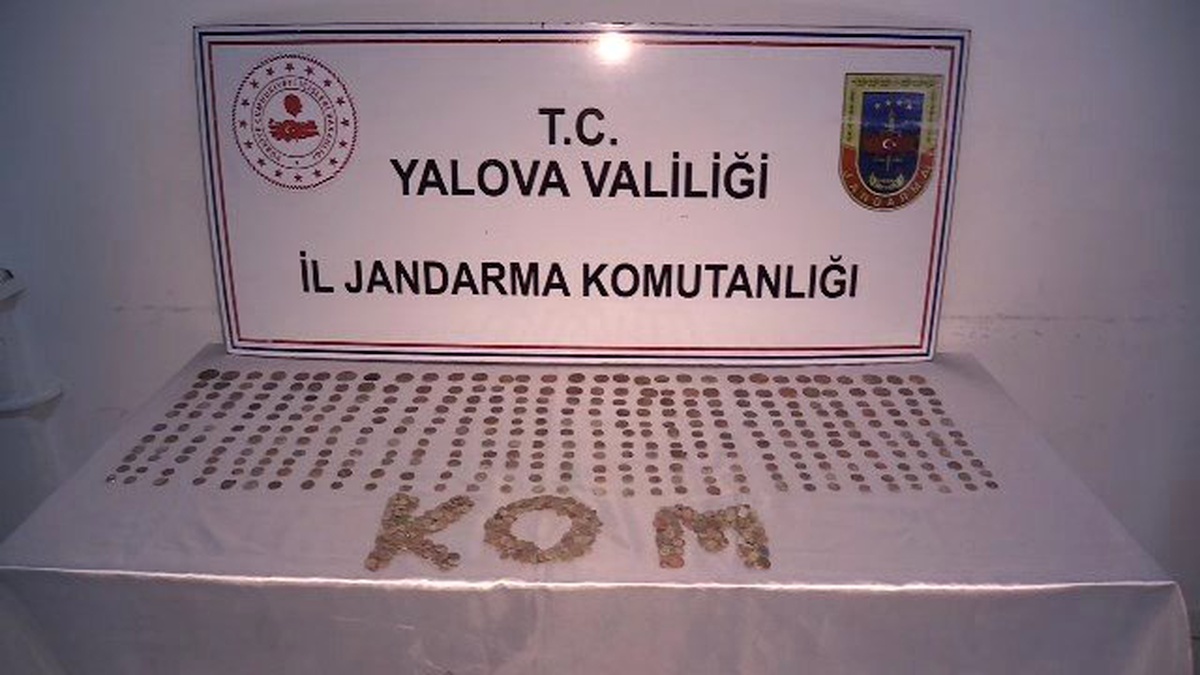 Yalova\'da Roma dönemine ait 862 sikke ele geçirildi