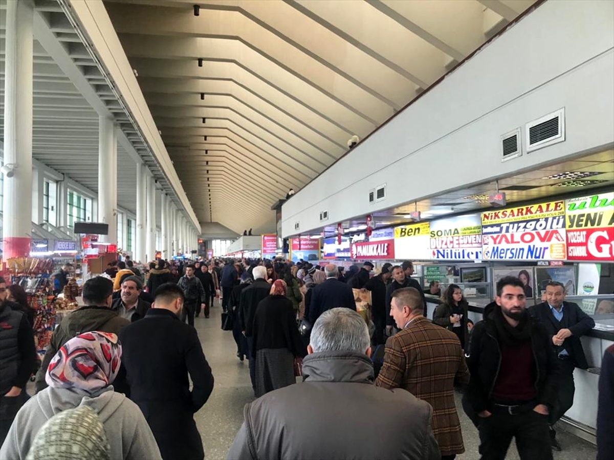 AŞTİ\'de yarıyıl tatili yoğunluğu