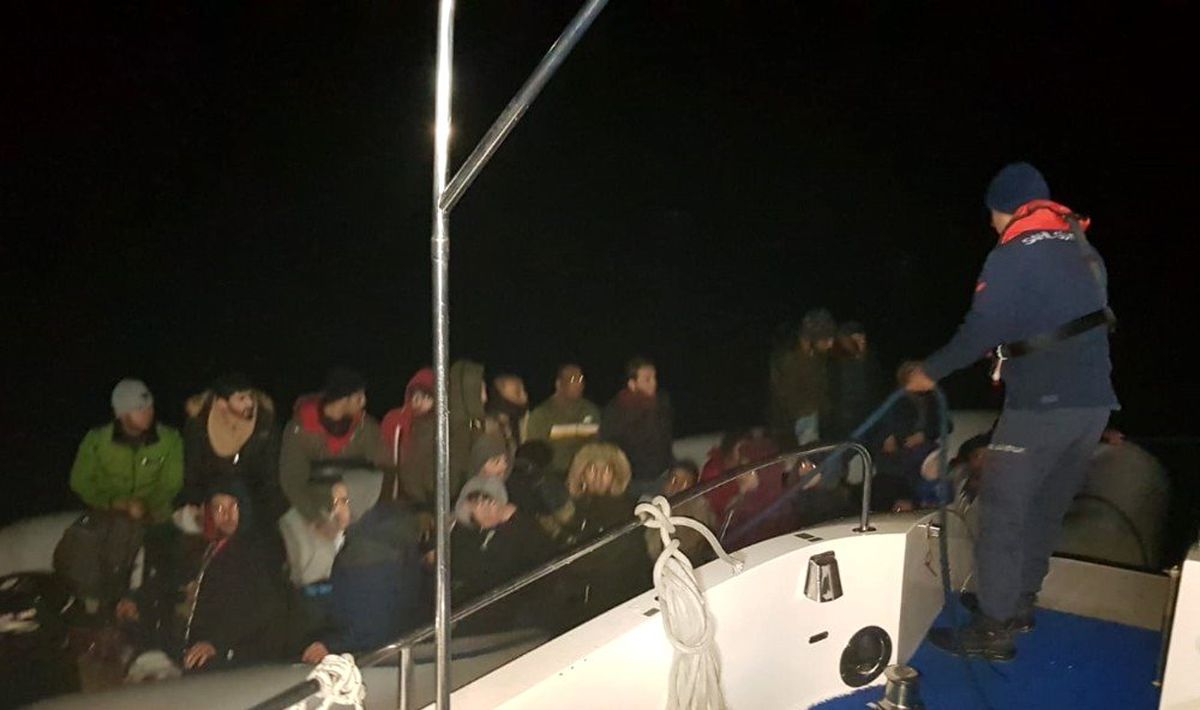 Aydın\'da 2 ayrı operasyonda 46 düzensiz göçmen Yakalandı