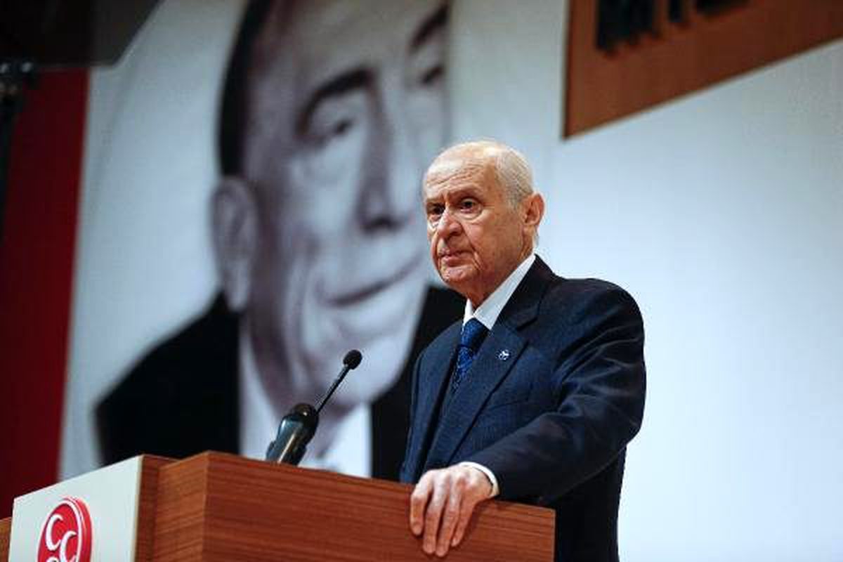 Bahçeli: CHP\'yle birlikte Kanal İstanbul\'a kendilerini atsınlar