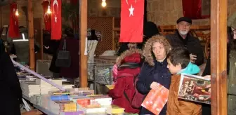 Beypazarı'nda kitap fuarı açıldı