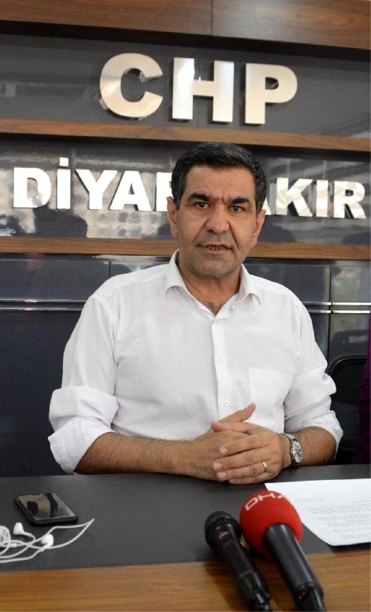 CHP Diyarbakır İl Başkanı Sayın ve 24 yönetici görevden alındı