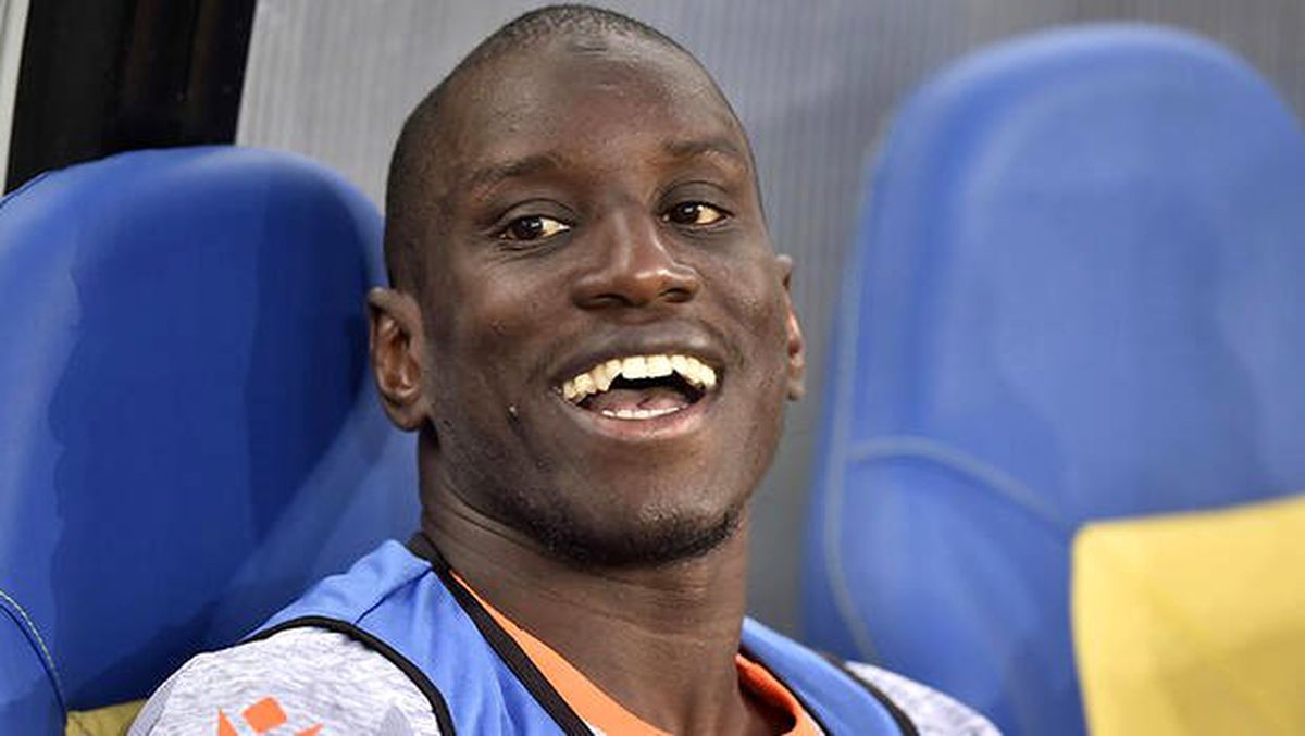 Demba Ba\'dan Vedat Muriqi\'e gönderme!