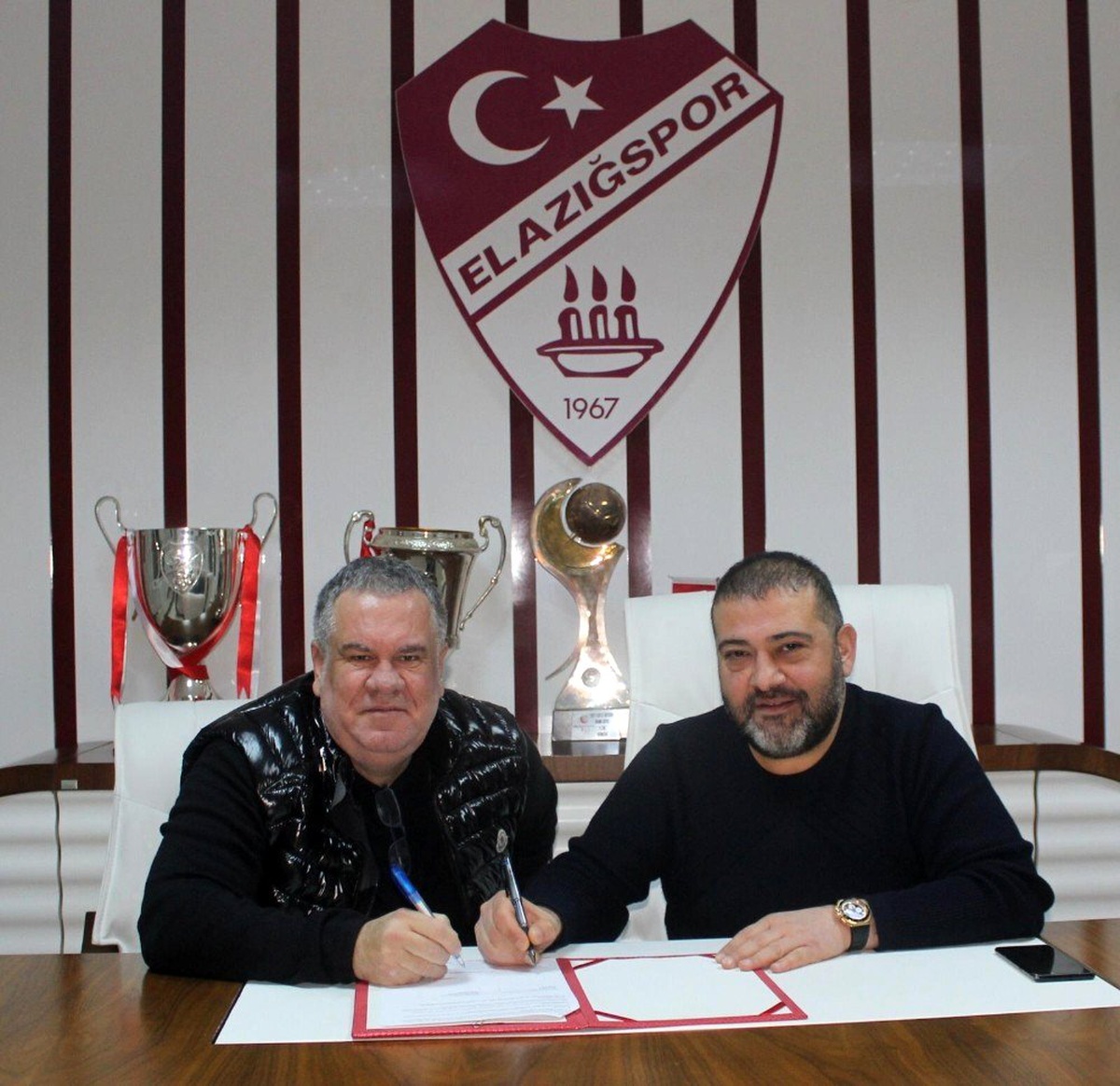 Elazığspor, Levent Eriş\'in sözleşmesini uzattı