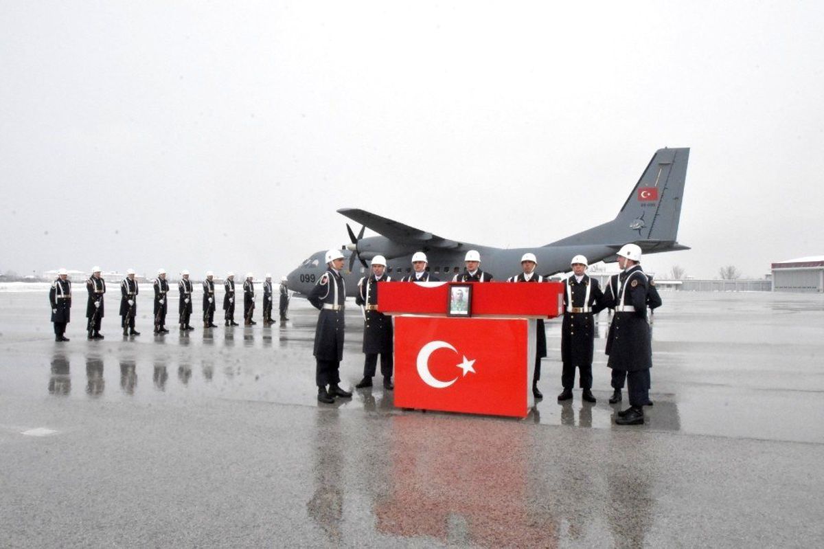 Hakurk\'ta şehit düşen asker memleketine uğurlandı