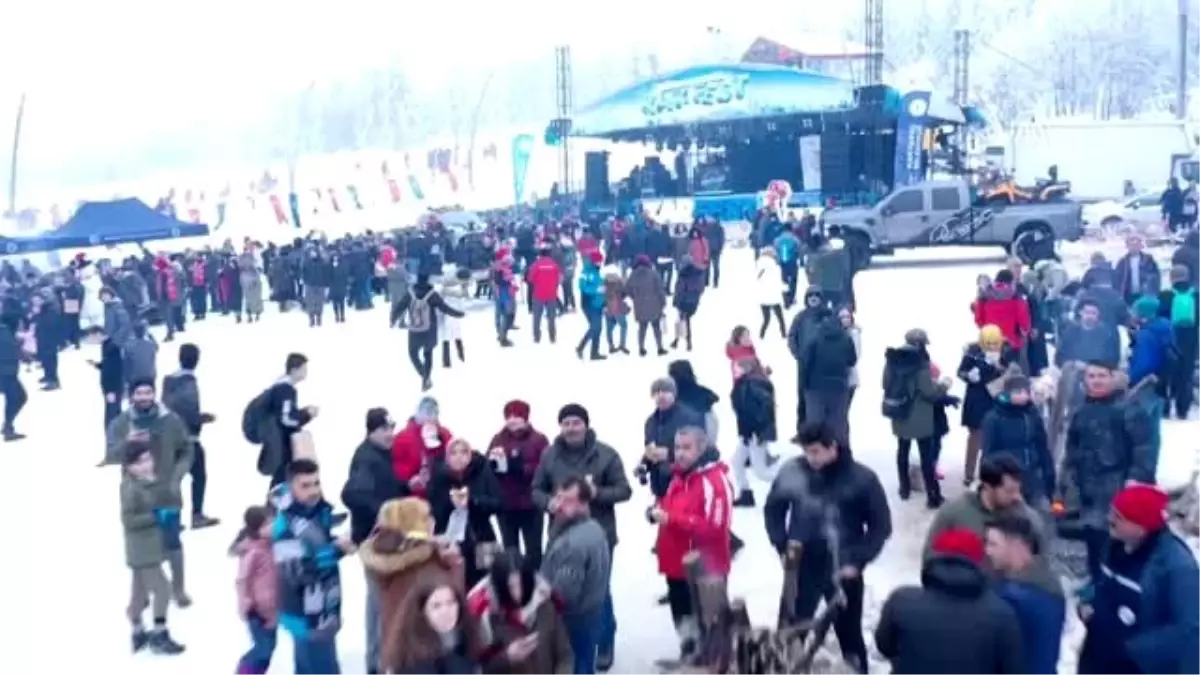 Kartepe Kış Festivali yoğun katılımla başladı