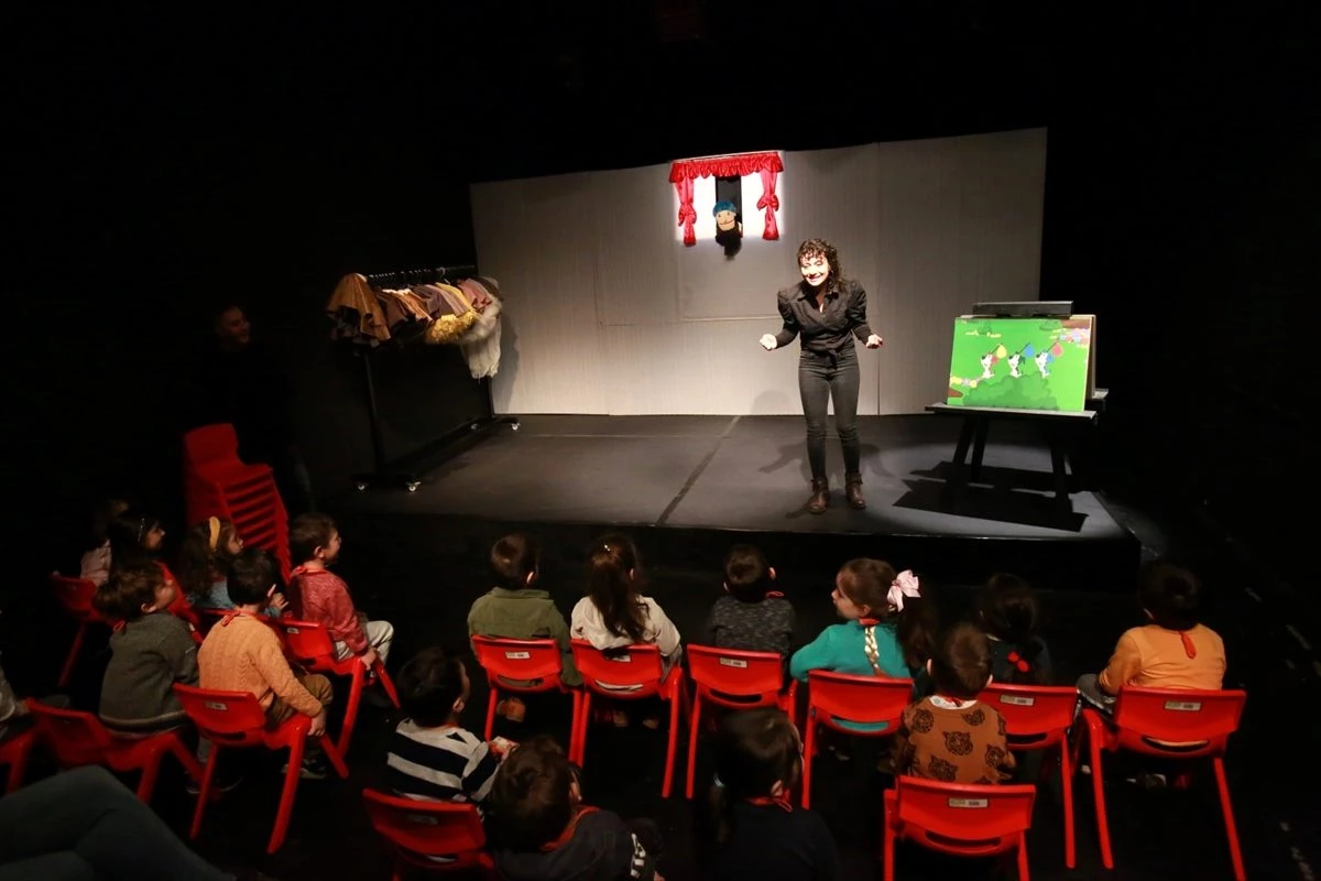 Kocaeli Şehir Tiyatroları 4 yeni oyunu sanatseverlerle buluşturacak