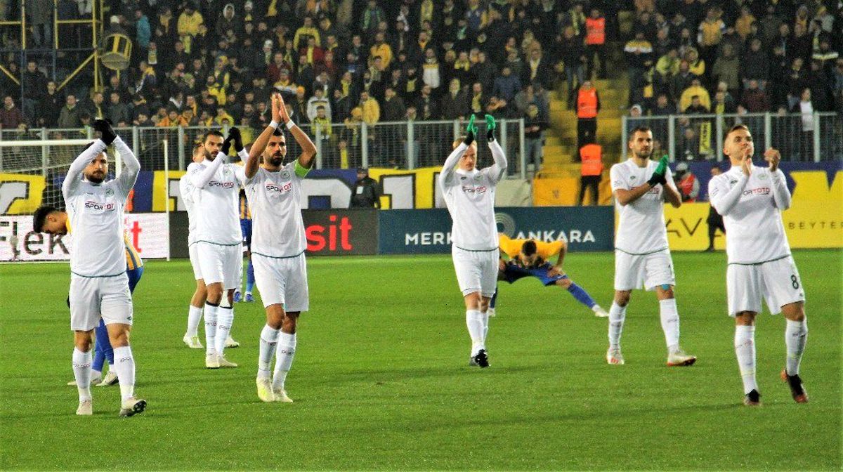 Konyaspor 11 hafta sonra 3 puana kavuştu