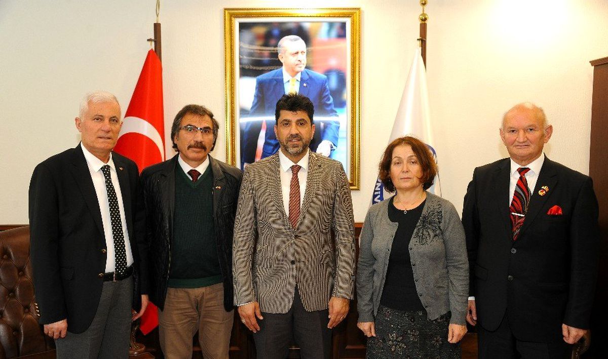 Rektör Aldemir, şehit aileleri ve gazileri ağırladı