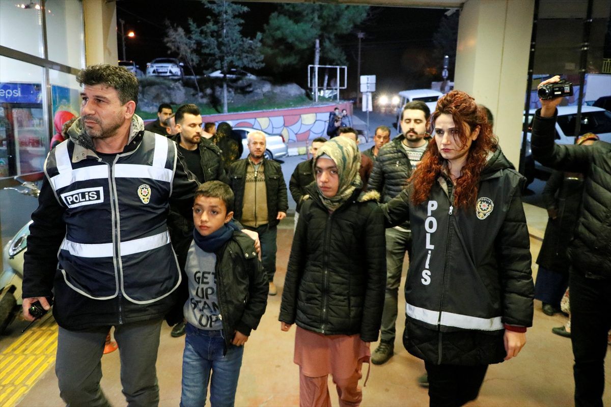 Şanlıurfa\'da karnelerini aldıktan sonra kaybolan kardeşler bulundu
