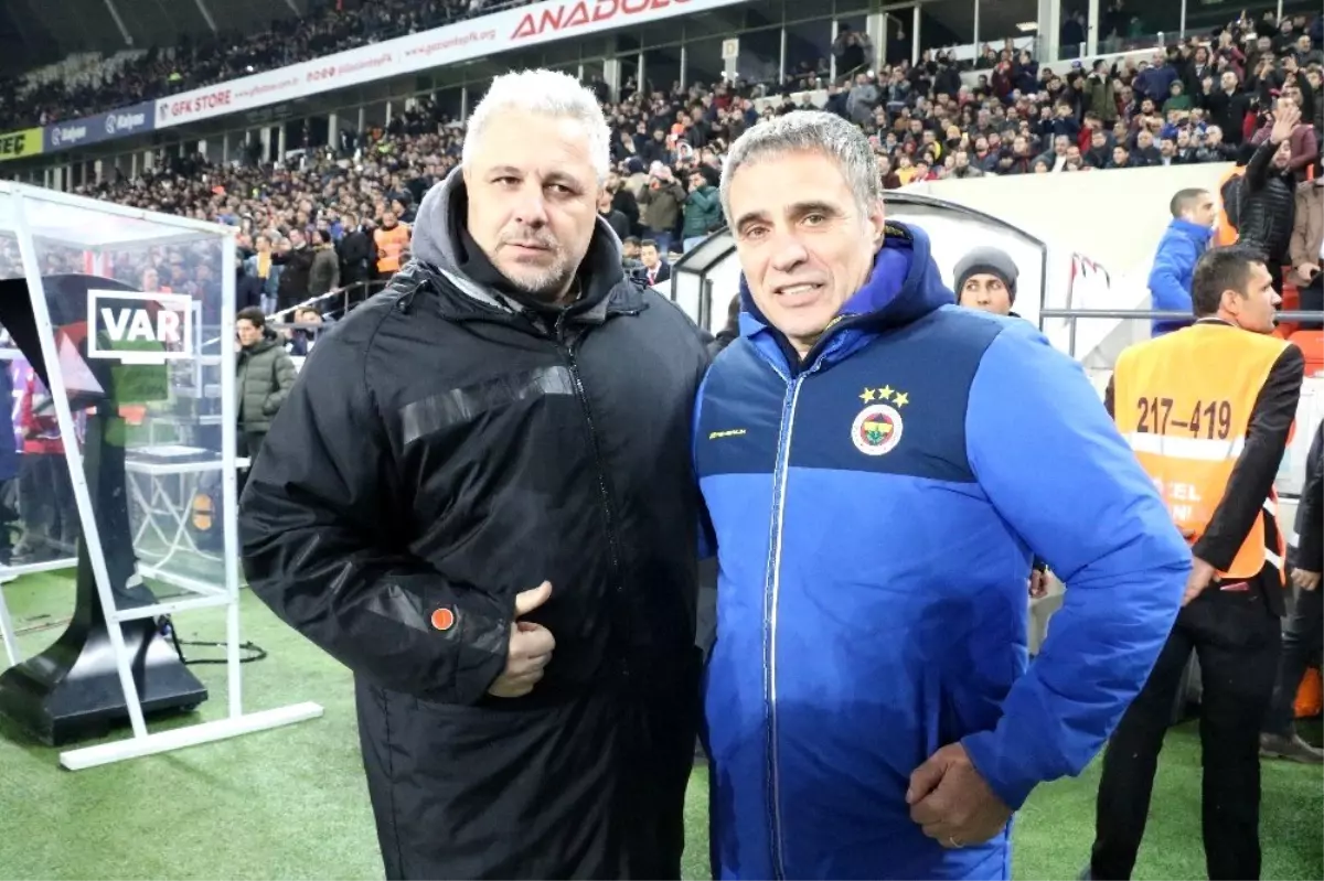 Süper Lig: Gaziantep FK: 0 - Fenerbahçe: 0 (Maç devam ediyor)