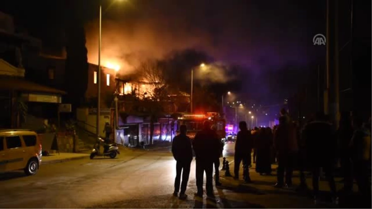 Çıkan yangın dört evde hasara neden oldu