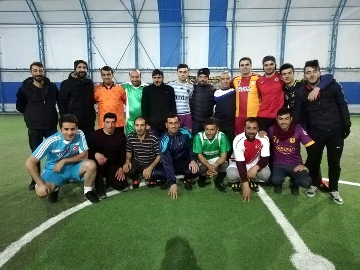 Genç Şavak Der Futbol Turnuvası Vali Recep Yazıcıoğlu sezonu başlıyor