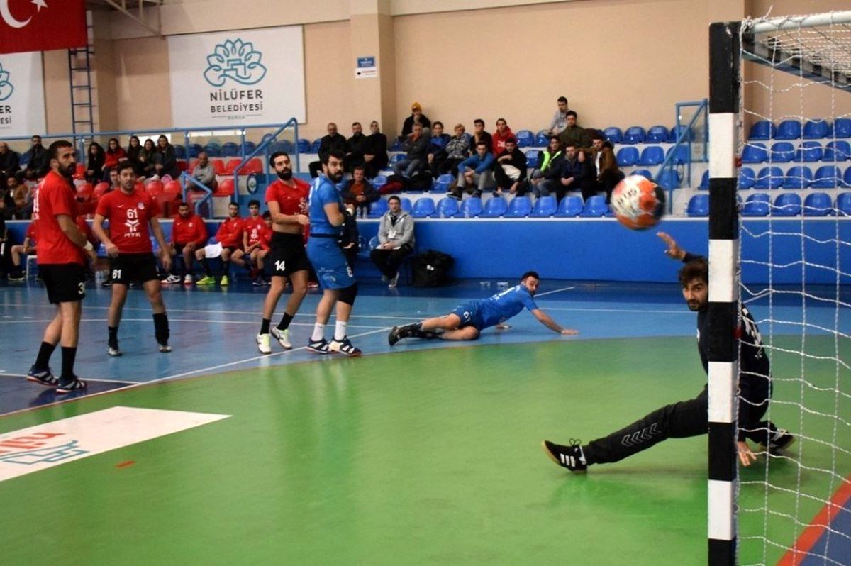 Nilüfer galibiyetle başladı
