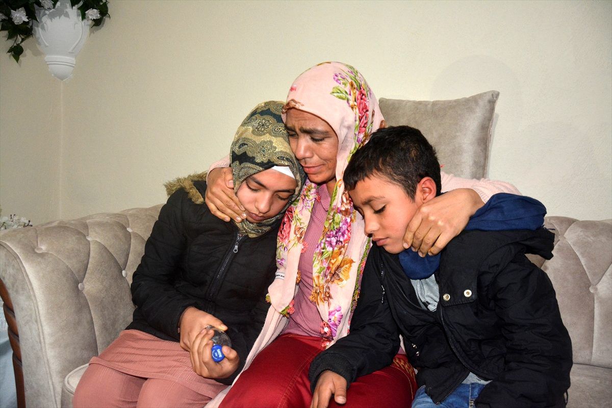 Şanlıurfa\'da karnelerini aldıktan sonra kaybolan kardeşler ailesine kavuştu