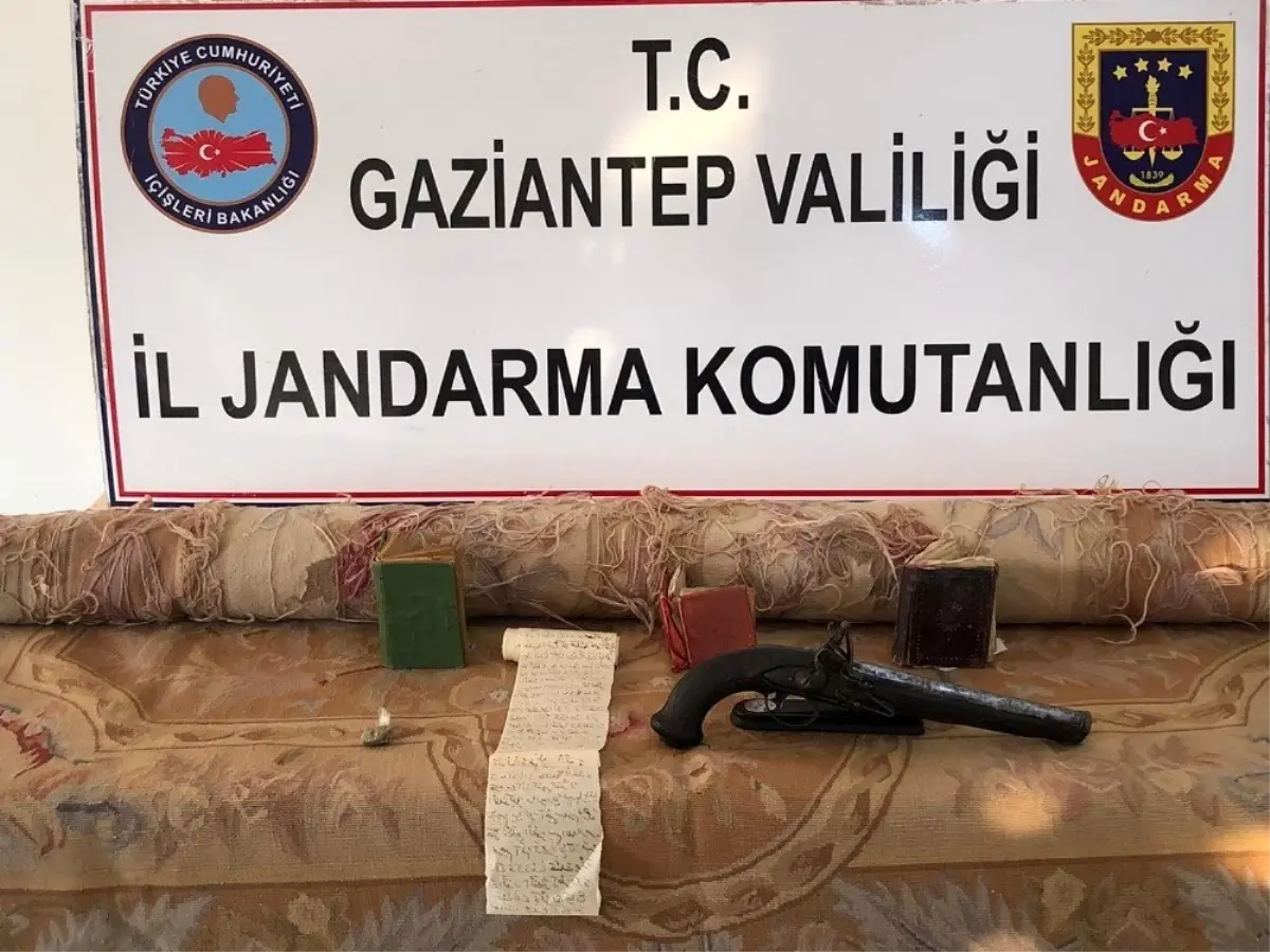 Şüphe üzerine durdurulan otomobilden tarihi eser çıktı