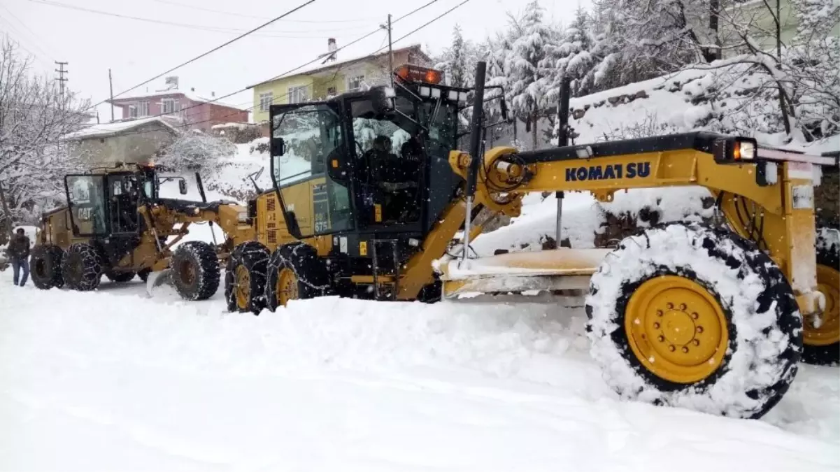 Amasya\'da 84 köy yolu ulaşıma kapandı