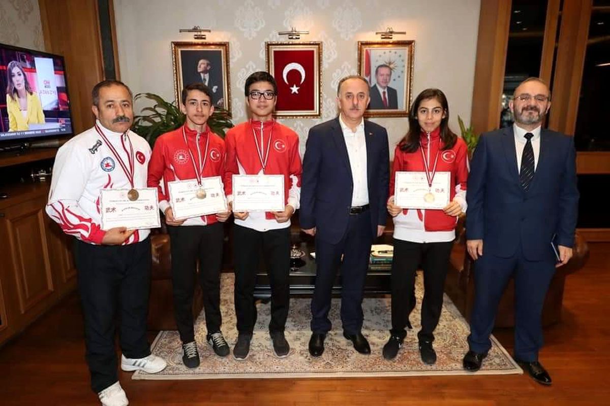 Bağcılarlı Kung Fu\'cular 19 ülke arasında şampiyon oldu