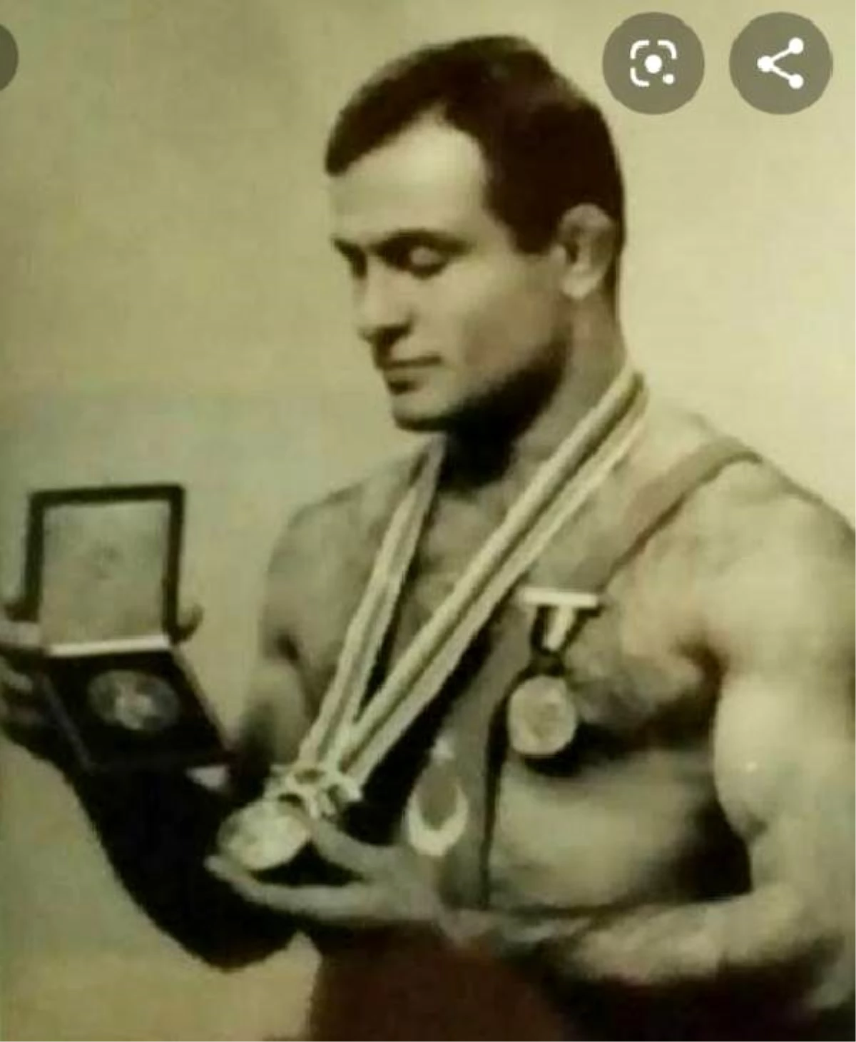 Dünya ve olimpiyat şampiyonu eski güreşçi Kazım Ayvaz hayatını kaybetti