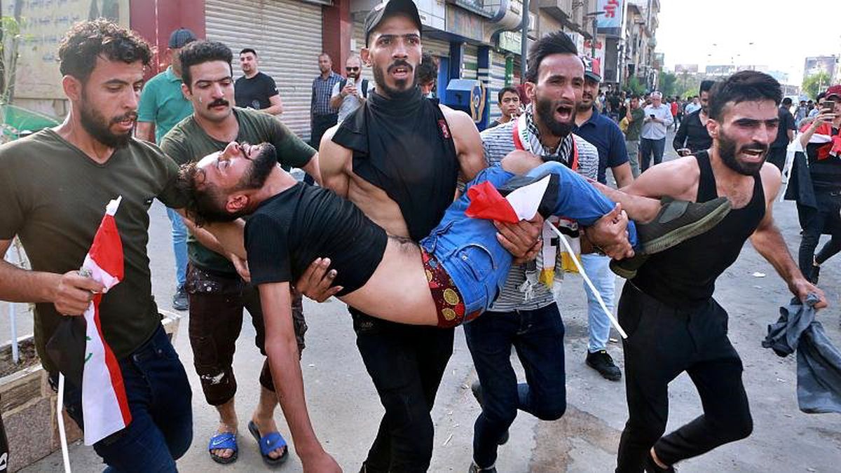 Irak\'ta hükümet karşıtı protestoların kapsamı genişledi: En az 3 ölü, 70 yaralı