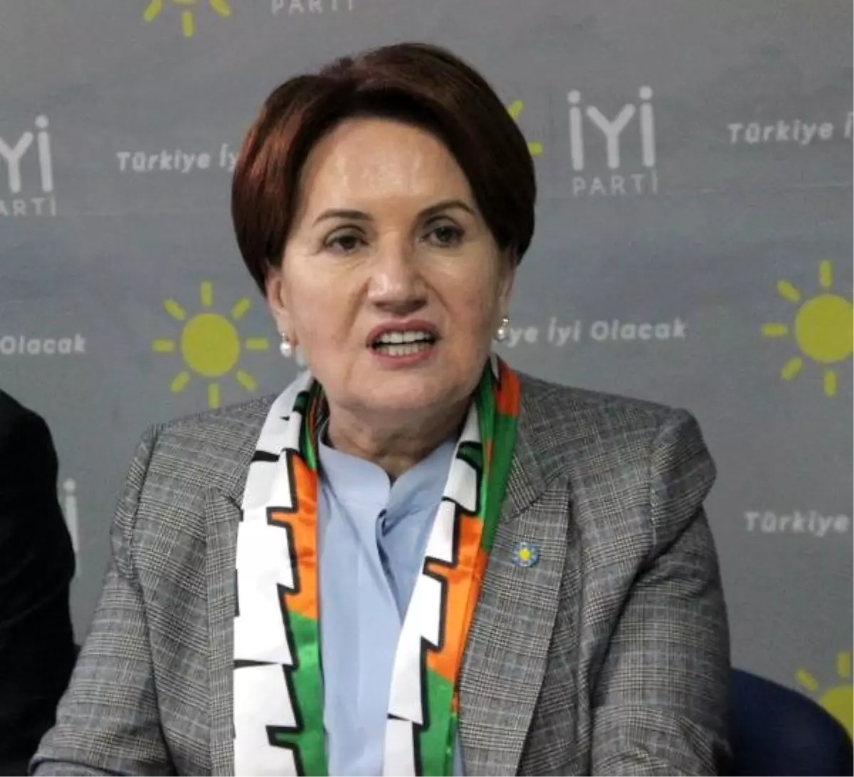 Meral Akşener, Antalya\'da (2)