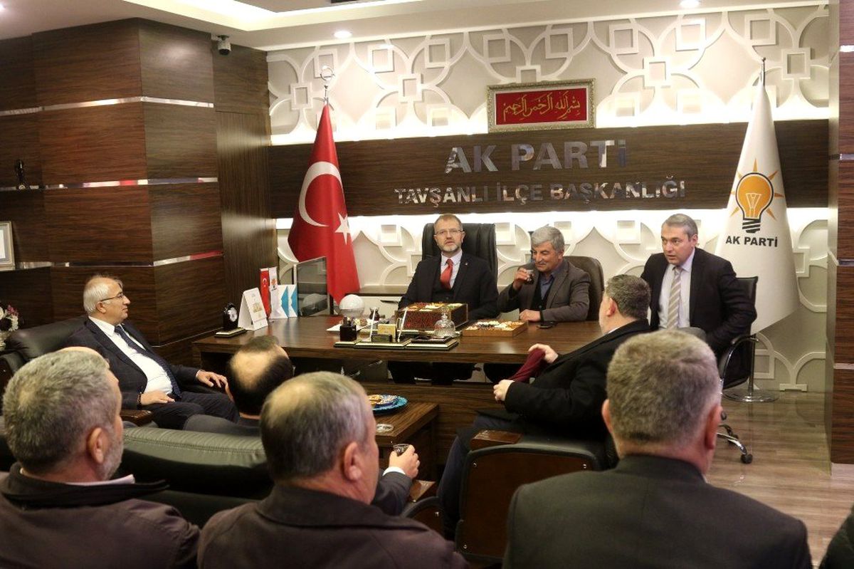AK Parti İl Başkanı Sebahattin Ceyhun\'dan Tavşanlı ziyareti