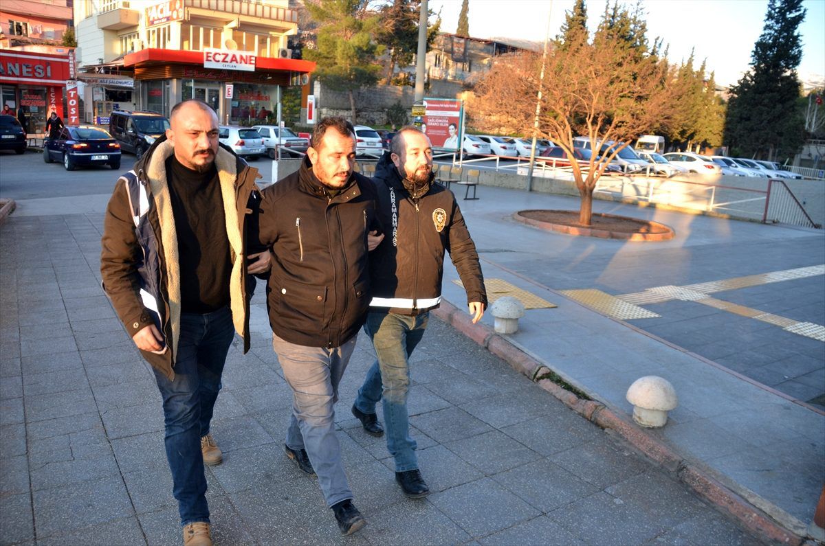 Arkadaşı tarafından bıçaklanan kişi öldü