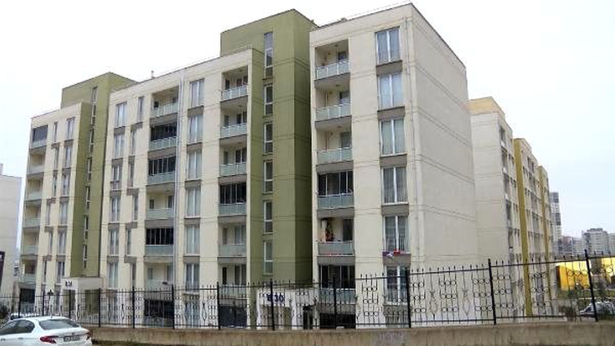 Başakşehir\'de 6. kattan düşen kapıcı hayatını kaybetti