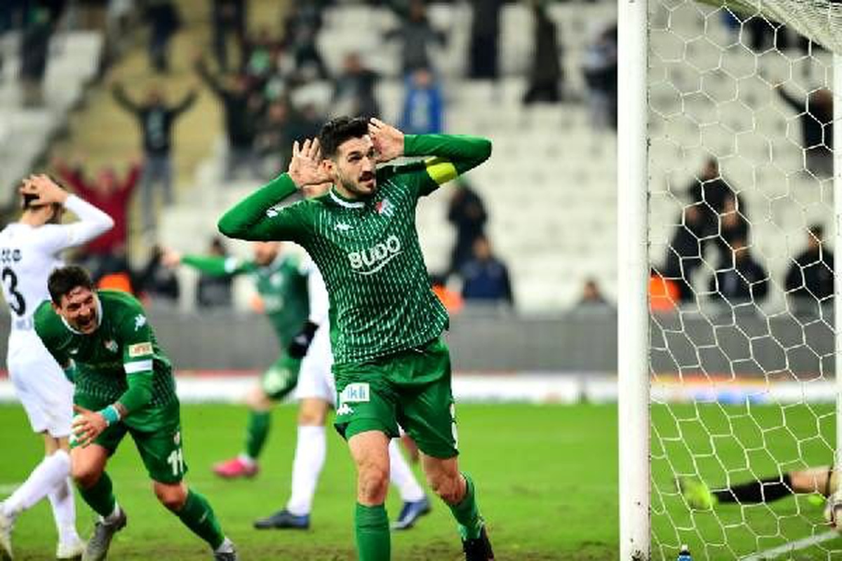 Bursaspor kazanırken zorlanıyor