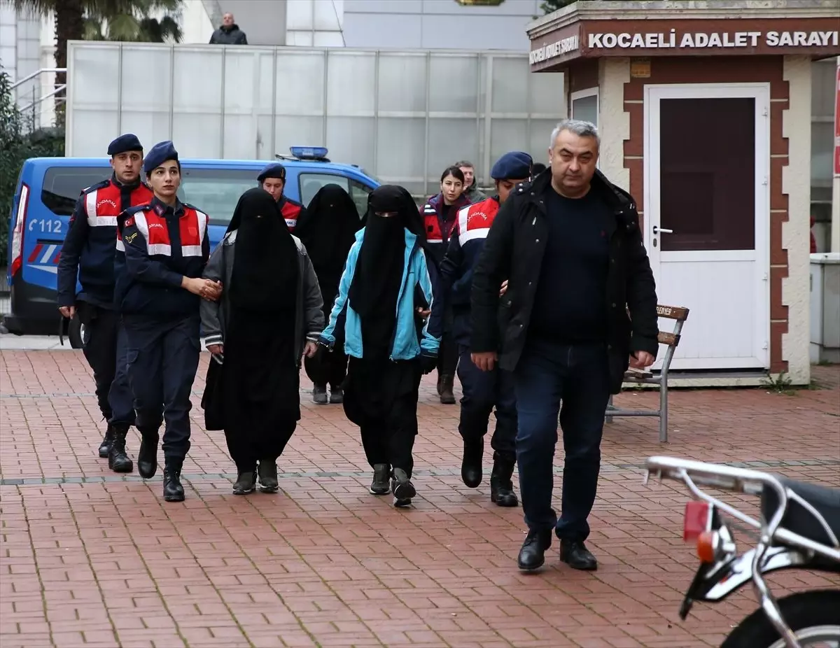 DEAŞ operasyonunda gözaltına alınan 4 kadın serbest bırakıldı