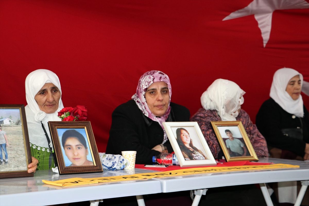 Diyarbakır annelerinin evlat nöbeti 141\'inci gününde