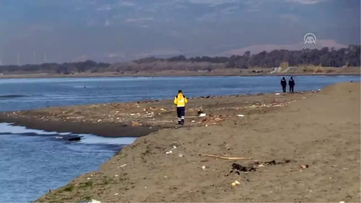 Mersin\'de denizde kaybolan bekçiyi arama çalışmaları sürüyor