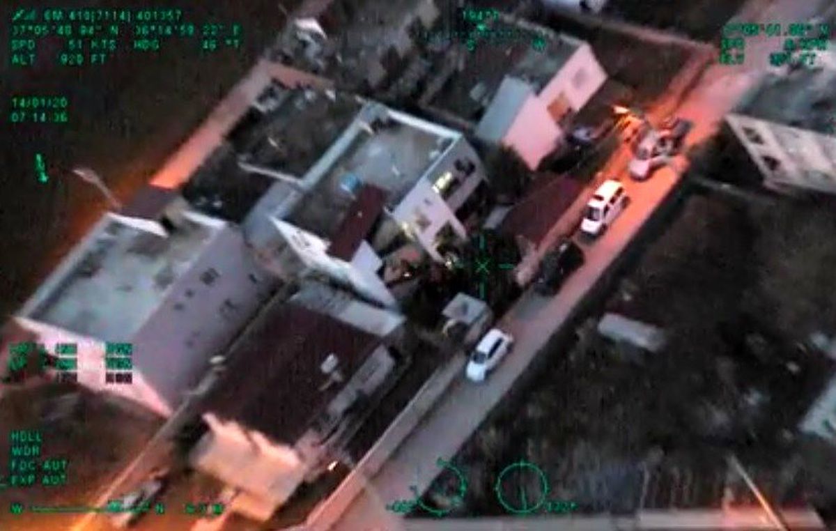 Osmaniye\'de helikopter destekli uyuşturucu operasyonunda 8 kişi tutuklandı