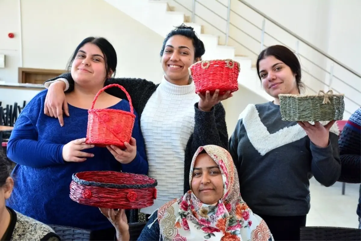 Torbalı\'da açılan meslek fabrikası ilk meyvelerini verdi